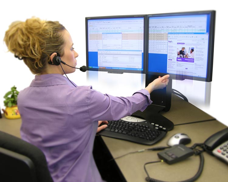 Ergotron LX Dual Lift 2 Monitore nebeneinander (33-299-195) Anwendung Call Center