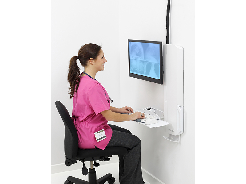 Ergotron StyleView Sitz-Steh Vertical Lift schwarz (61-081-085), Anwendung sitzen