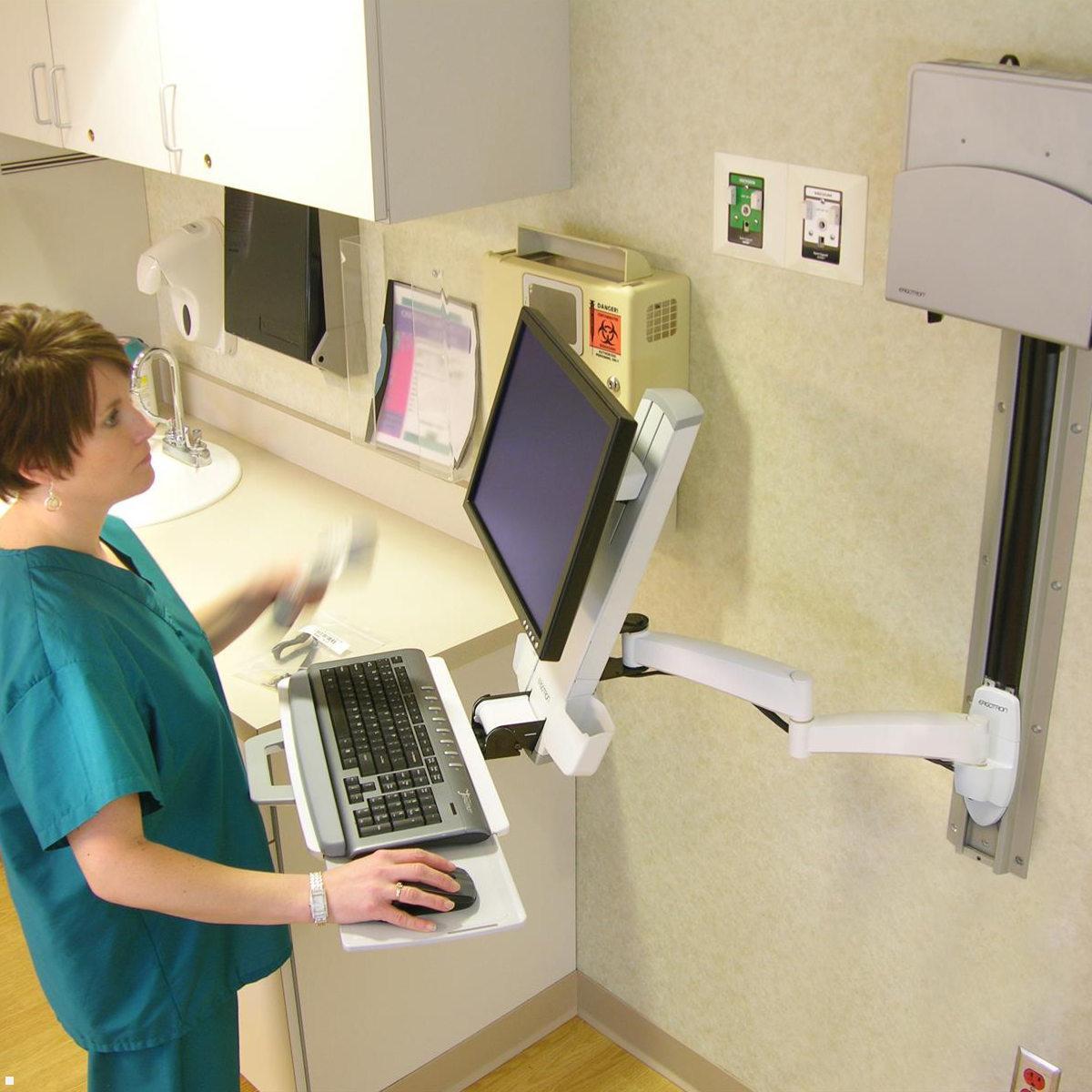 Ergotron Serie 200 Combo schwenkbarer Monitor Wandhalter mit Tastaturablage (45-230-216), weiß Anwendung Gesundheitswesen Ergotron Serie 200 Combo schwenkbarer Monitor Wandhalter mit Tastaturablage (45-230-216), weiß Anwendung Gesundheitswesen