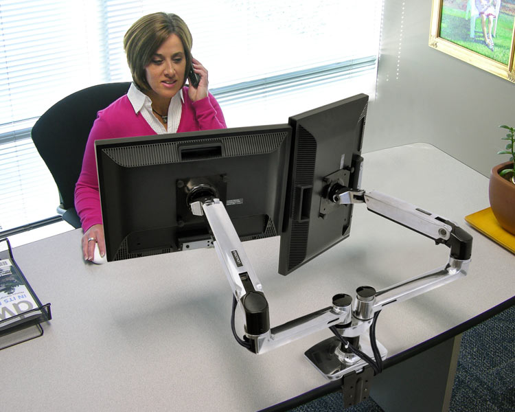 Ergotron LX Dual Tischhalterung für 2 Monitore nebeneinander (45-245-026)Anwendung